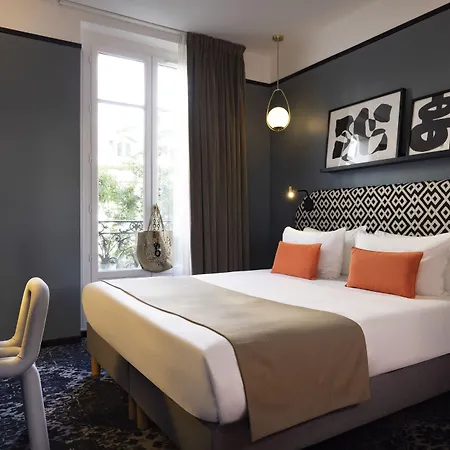 Hotel Palais De Chaillot Paris