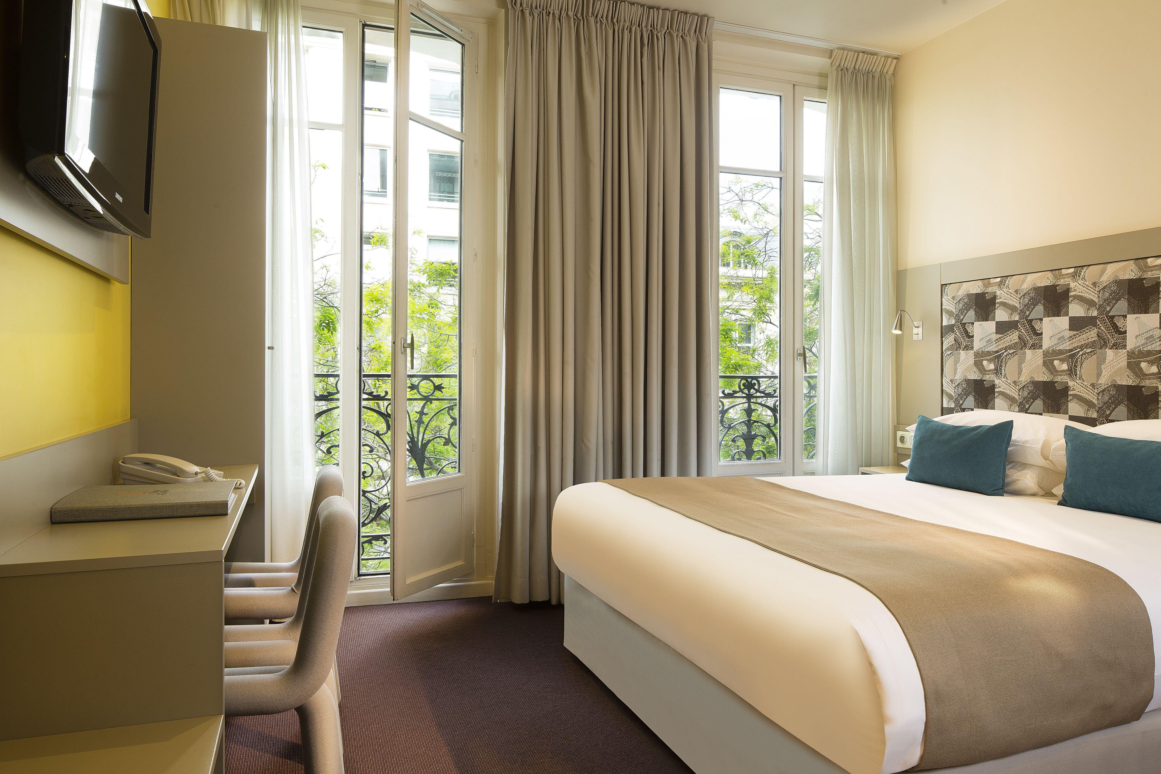 Palais De Chaillot Hotel