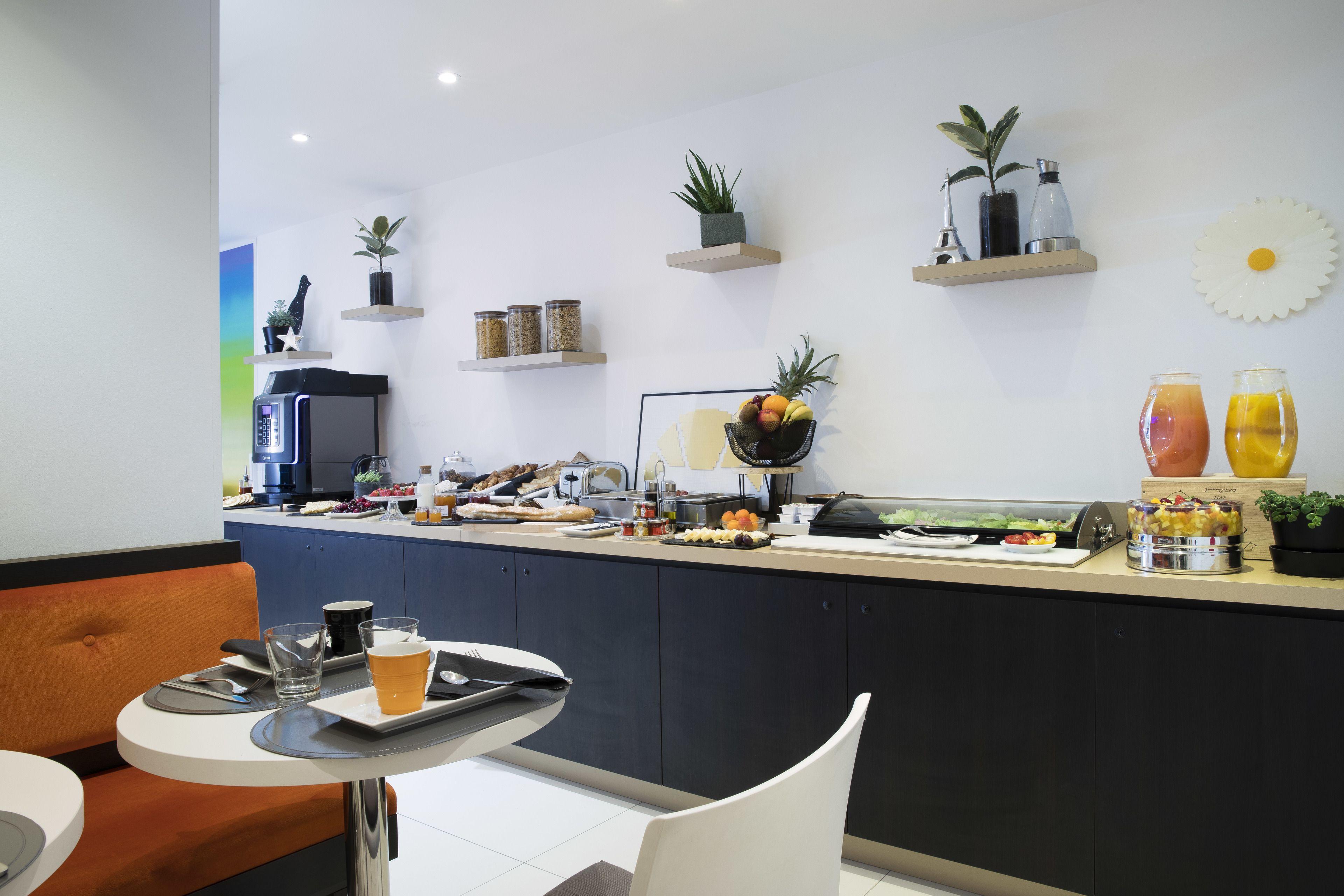 Hotel Palais De Chaillot 3*